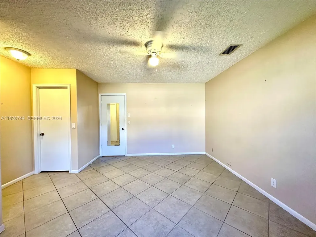 3030 NW 116th Avenue Coral Springs FL 33065