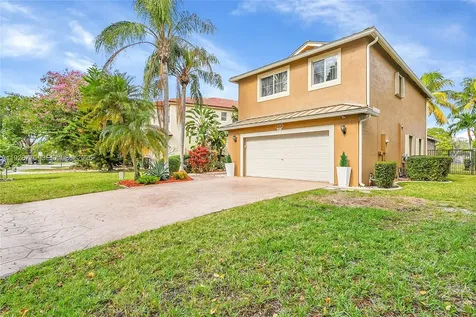 4941 Pelican Street Coconut Creek FL 33073