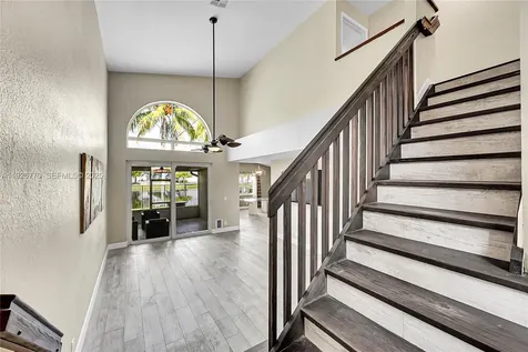 4941 Pelican Street Coconut Creek FL 33073
