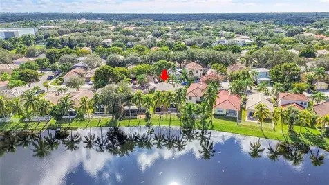 4941 Pelican Street Coconut Creek FL 33073