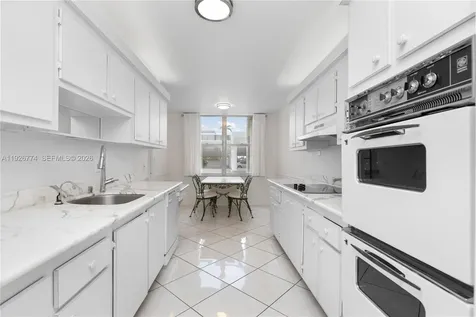 2751 S Ocean Drive Hollywood FL 33019