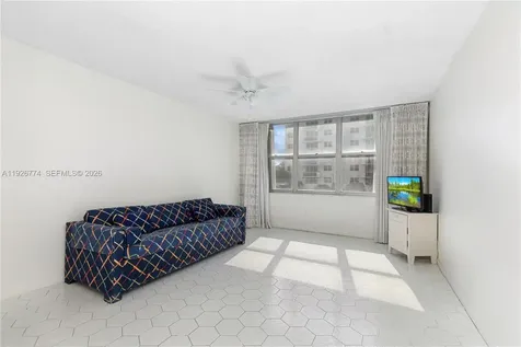 2751 S Ocean Drive Hollywood FL 33019
