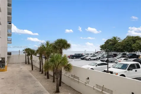 2751 S Ocean Drive Hollywood FL 33019