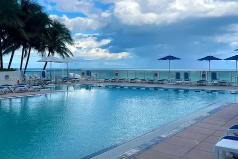 2751 S Ocean Drive Hollywood FL 33019