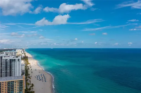 2751 S Ocean Drive Hollywood FL 33019