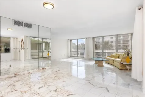 2751 S Ocean Drive Hollywood FL 33019