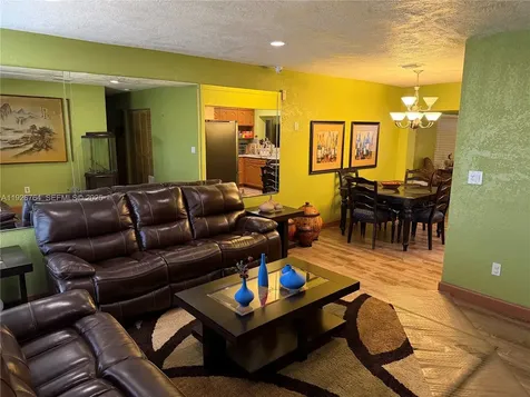 2926 NW 191st Lane Miami Gardens FL 33056