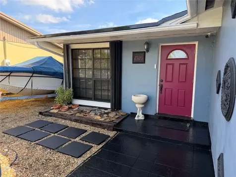 2926 NW 191st Lane Miami Gardens FL 33056