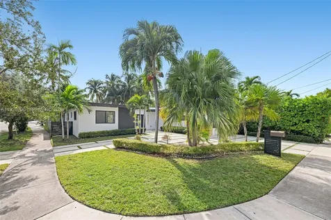1200 Cleveland Road Miami Beach FL 33141