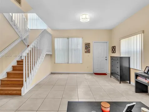 2150 Anchor Court Dania Beach FL 33312