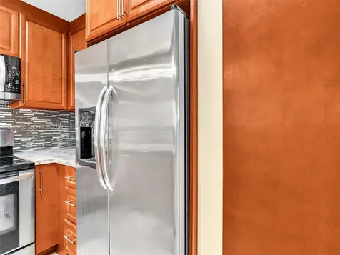 2150 Anchor Court Dania Beach FL 33312