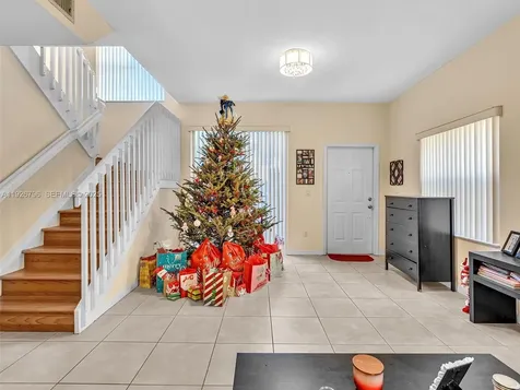 2150 Anchor Court Dania Beach FL 33312