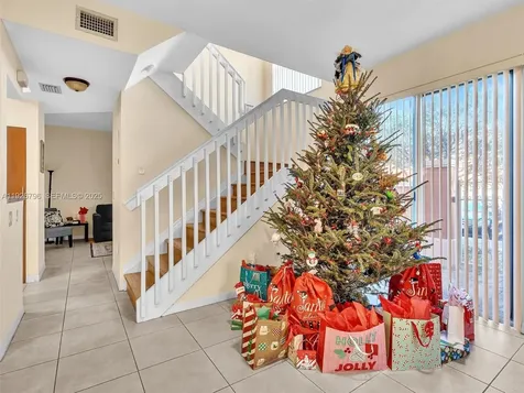 2150 Anchor Court Dania Beach FL 33312
