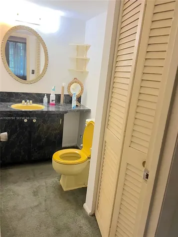 942 NE 199th Street Miami FL 33179