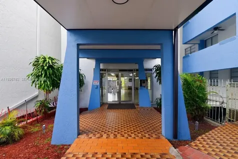 5050 NW 7th Street Miami FL 33126