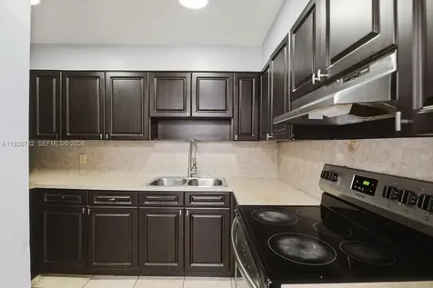 5050 NW 7th Street Miami FL 33126