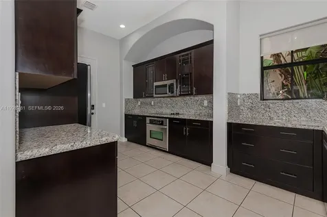 3320 NW 84th Way Cooper City FL 33024