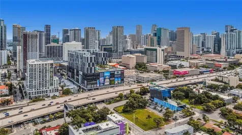 342 NW 7th Street Miami FL 33136