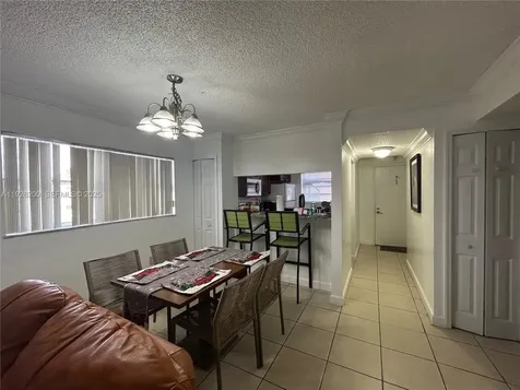 19805 SW 114th Avenue Miami FL 33157