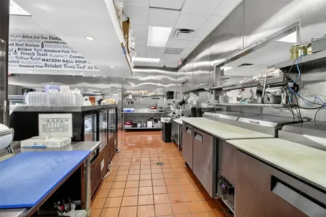 Fully Turnkey Restaurant For Sale In The Heart Of Pinecrest Pinecrest FL 33156