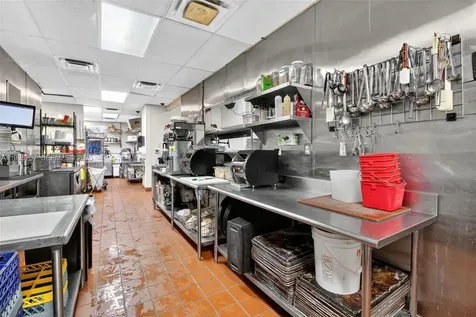 Fully Turnkey Restaurant For Sale In The Heart Of Pinecrest Pinecrest FL 33156