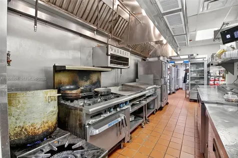 Fully Turnkey Restaurant For Sale In The Heart Of Pinecrest Pinecrest FL 33156