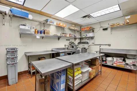 Fully Turnkey Restaurant For Sale In The Heart Of Pinecrest Pinecrest FL 33156