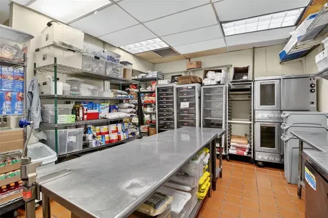 Fully Turnkey Restaurant For Sale In The Heart Of Pinecrest Pinecrest FL 33156