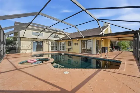 8213 Cassia Terrace Tamarac FL 33321