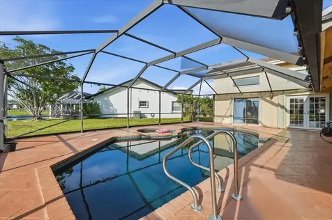 8213 Cassia Terrace Tamarac FL 33321