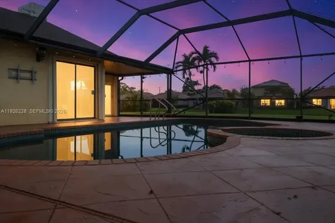 8213 Cassia Terrace Tamarac FL 33321