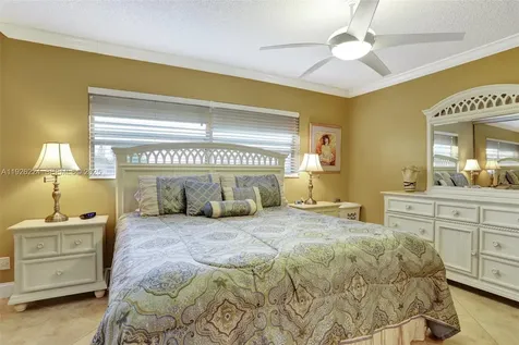 4806 NW 36th Street Lauderdale Lakes FL 33319