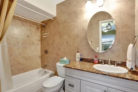 4806 NW 36th Street Lauderdale Lakes FL 33319