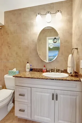 4806 NW 36th Street Lauderdale Lakes FL 33319