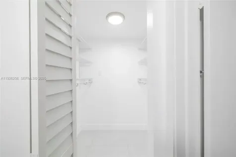 8305 SW 72nd Avenue Miami FL 33143
