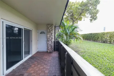 8305 SW 72nd Avenue Miami FL 33143