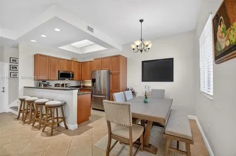 418 N Federal Highway Lake Worth FL 33460