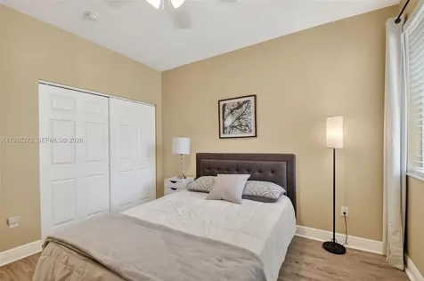 418 N Federal Highway Lake Worth FL 33460