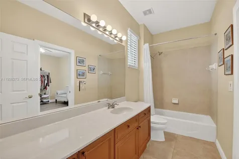 418 N Federal Highway Lake Worth FL 33460