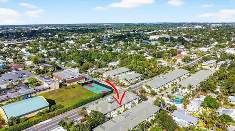 418 N Federal Highway Lake Worth FL 33460