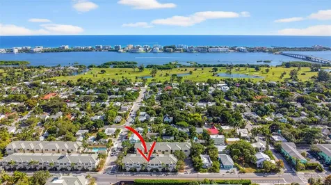 418 N Federal Highway Lake Worth FL 33460