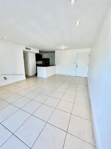 7250 SW 94th Place Miami FL 33173