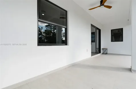 2250 10th Terrace Lehigh Acres FL 33936