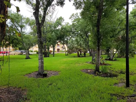 2420 NW 33rd Street Oakland Park FL 33309