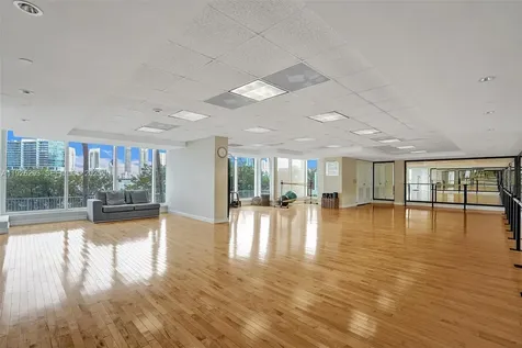 3201 NE 183rd Street Aventura FL 33160