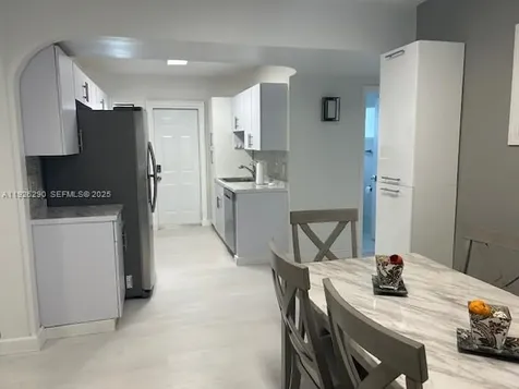 245 189th Terrace Sunny Isles Beach FL 33160