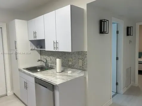 245 189th Terrace Sunny Isles Beach FL 33160
