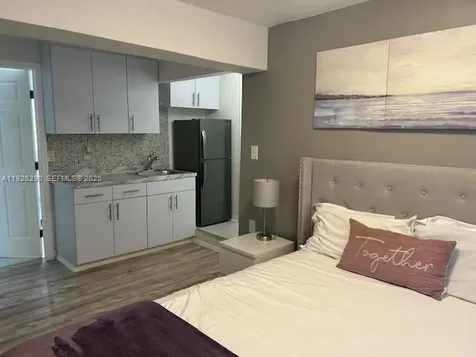 245 189th Terrace Sunny Isles Beach FL 33160