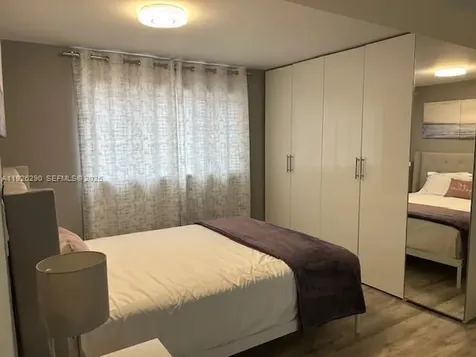 245 189th Terrace Sunny Isles Beach FL 33160
