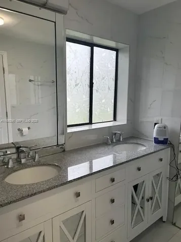 245 189th Terrace Sunny Isles Beach FL 33160